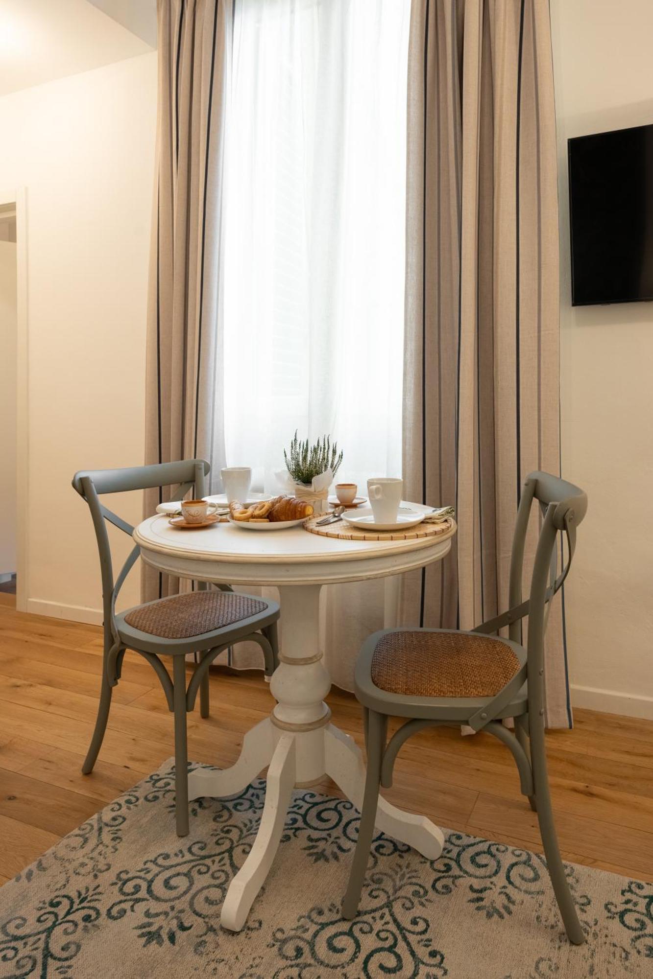 Via Dei Pepi 3 - Charming - Chic Retreat A Few Steps From Santa Croce Square Apartamento *