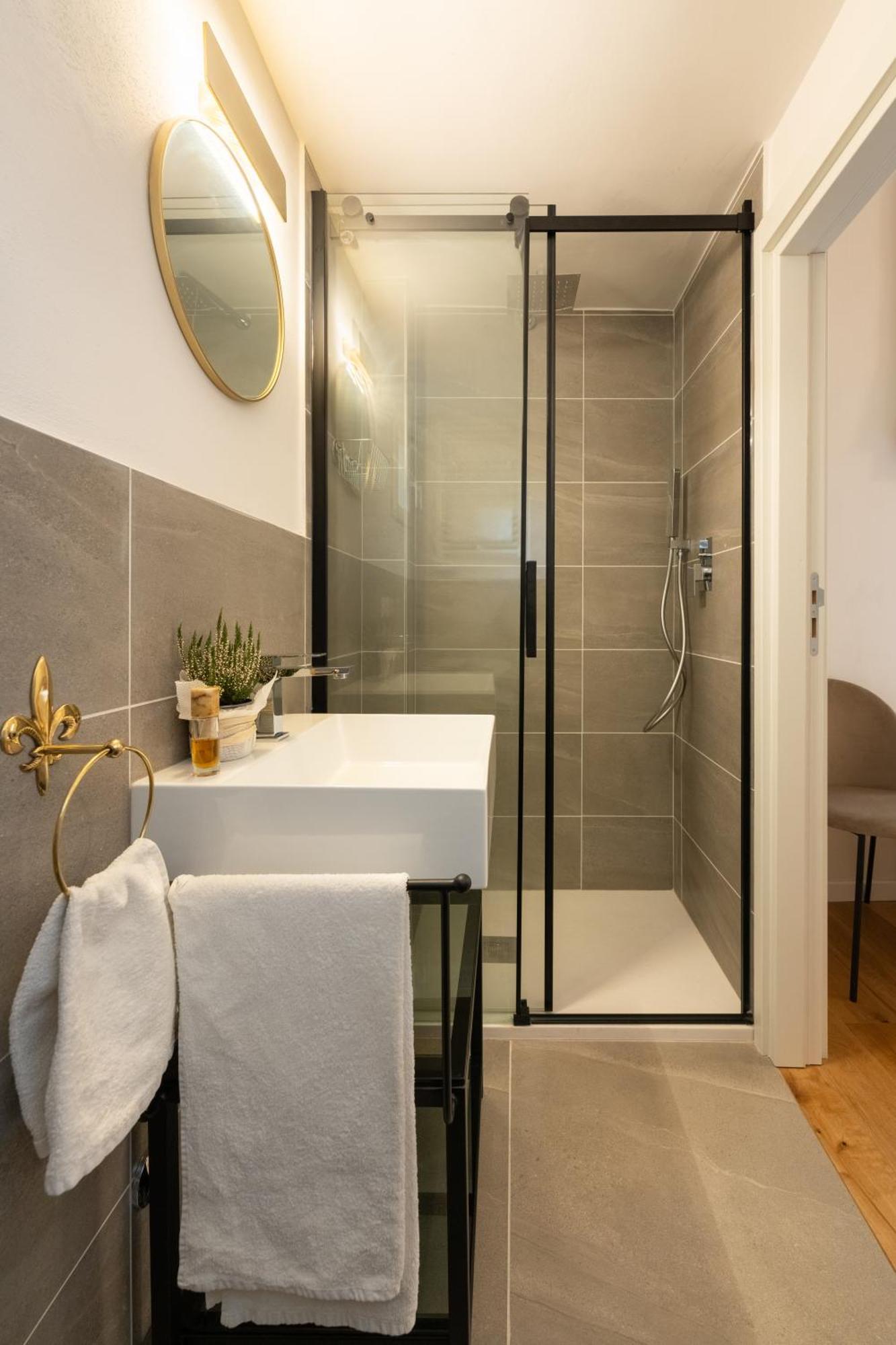 Apartamento Via Dei Pepi 3 - Charming - Chic Retreat A Few Steps From Santa Croce Square Florencia